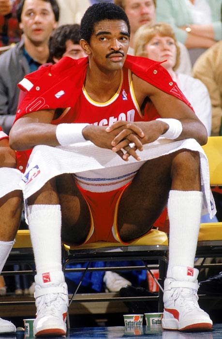 sampson1 Top 10 Tallest Players in NBA History