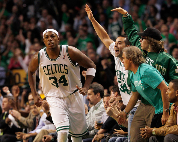 paul pierce dunks on lebron james. Pierce finished with 19 points
