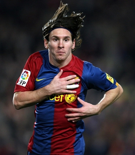 http://sportige.com/wp-content/uploads/2010/11/Lionel-Messi2.jpg