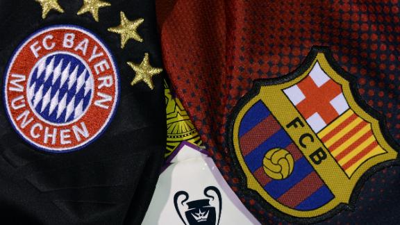 Bayern, Barcelona Crests