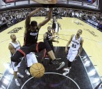 Chris Bosh Dunk