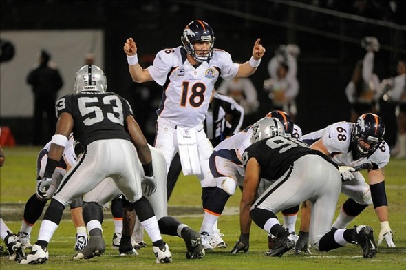 Peyton Manning vs Raiders