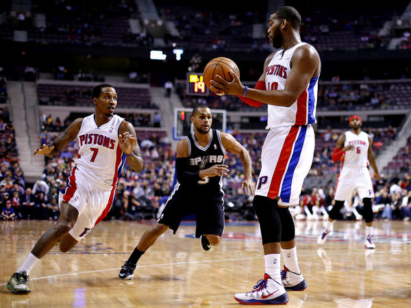 Pistons Beat Spurs
