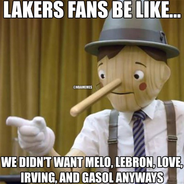 Lakers-fans-be-like-e1406466127184