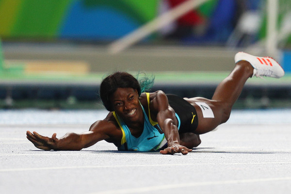 Shaunae Miller Falling with a Smile