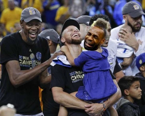 Crying Curry's daughter