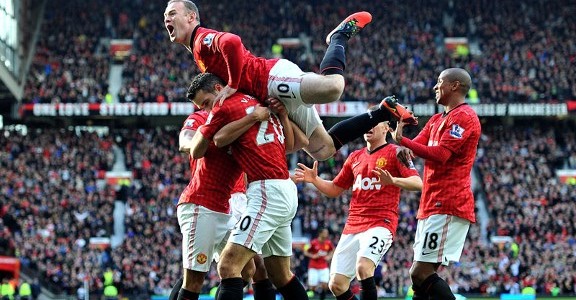 Robin van Persie Opens Manchester United Win vs Arsenal