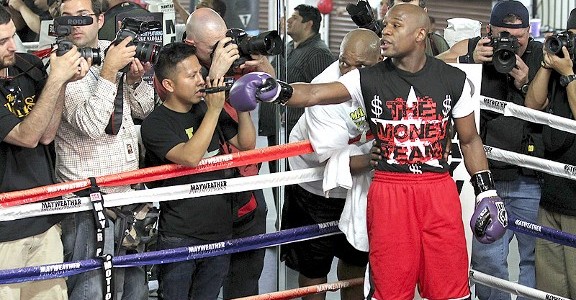 Floyd Mayweather – Robert Guerrero Fight Almost a Done Deal