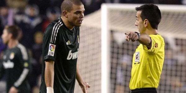 Real Madrid – Pepe Returns to his Violent Ways