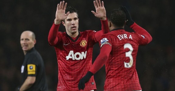 Manchester United – Robin van Persie Hides Everything That’s Wrong