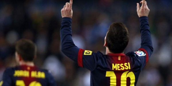 FC Barcelona – Lionel Messi Presenting Perfection