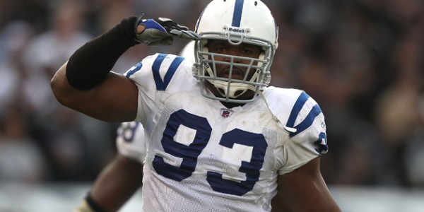 NFL Rumors – Denver Broncos Might Go For Dwight Freeney