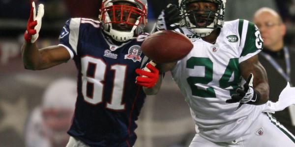 NFL Rumors – New England Patriots Waiting for Darrelle Revis