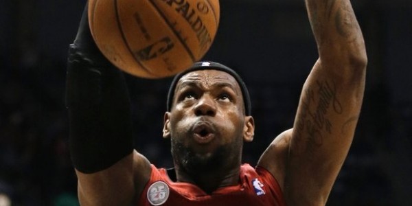 Miami Heat – LeBron James & Chris Bosh Take Win Streak to 21
