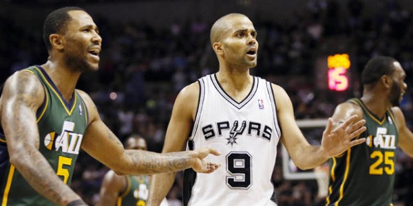 San Antonio Spurs – Tim Duncan Clears the Way for Tony Parker