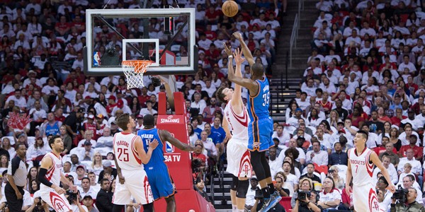 Oklahoma City Thunder – Kevin Durant Doing it All Alone