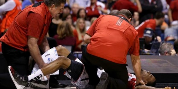 Kevin Ware Breaks Leg in the Most Horrible Way Possible