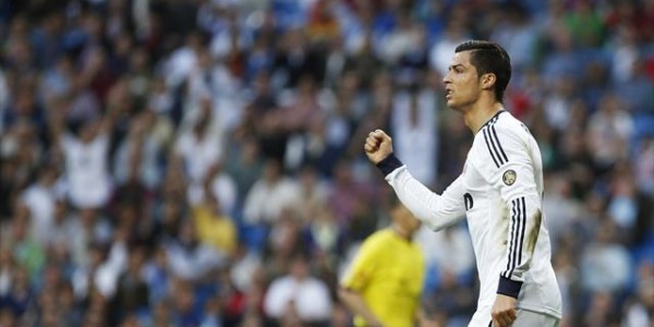 Real Madrid – Cristiano Ronaldo Enjoys Angel Di Maria at His Best