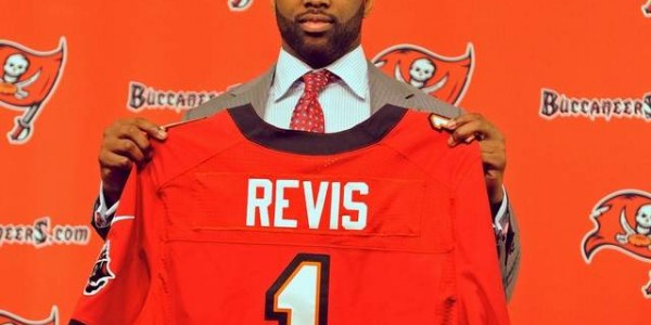 NFL Rumors – Tampa Bay Buccaneers Will Have Darrelle Revis Ready For the New Season
