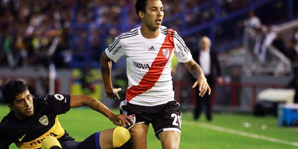 Leonel Vangioni (River Plate) Scores the Goal of the Season in Argentina