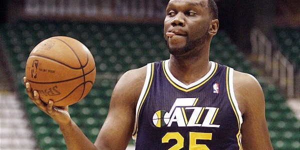 NBA Rumors – Charlotte Bobcats Trying to Sign Al Jefferson