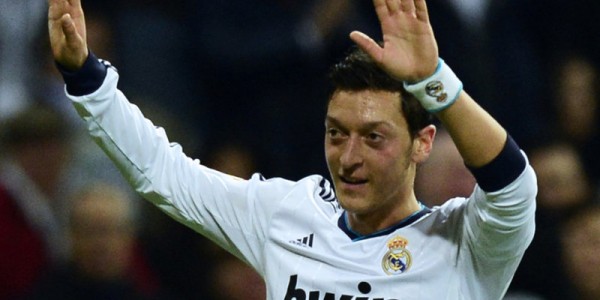Real Madrid – Mesut Ozil Hoping Isco Doesn’t Become a Problem