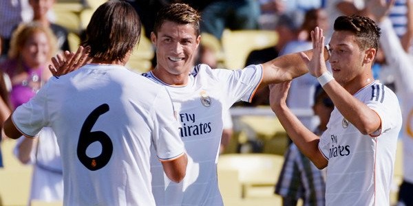 Cristiano Ronaldo & Mesut Ozil Are Still the Most Important Players on Real Madrid
