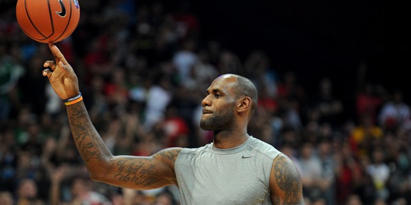 Every Free Agency Comment LeBron James Makes Results in Wild Theories