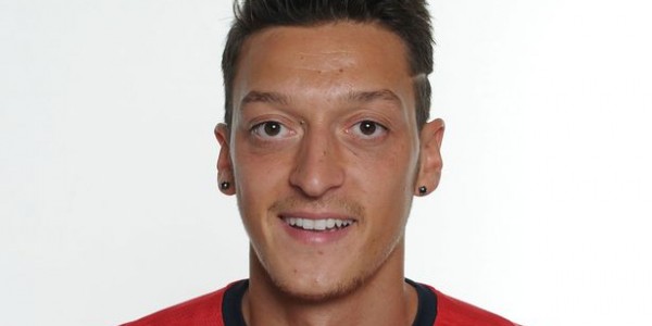 Arsenal FC – Mesut Ozil Might Be What Saves Arsene Wenger