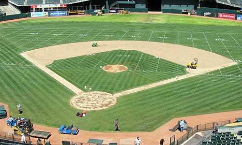 Oakland Coliseum – From Baseball to Football Stadium