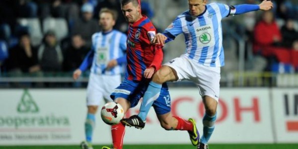 Mlada Boleslav Players Present the Double Back Heel Goal