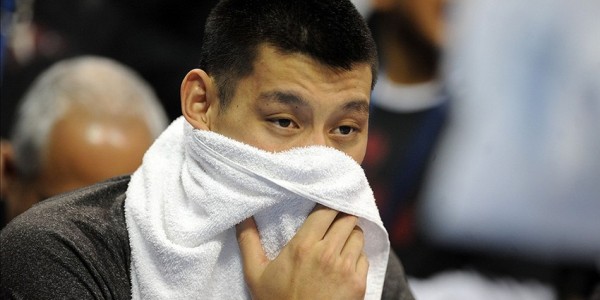 Houston Rockets – Jeremy Lin Watches James Harden & Kevin McHale Losing a Game