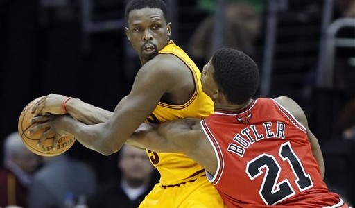NBA Rumors – Luol Deng Considering a Chicago Bulls Return