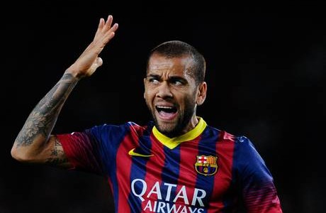FC Barcelona – Dani Alves Unhappy With His Own Supporters