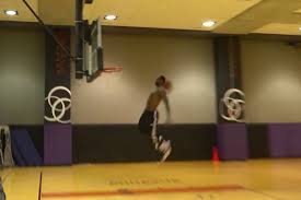 LeBron James Saves His Best Dunks For Practice