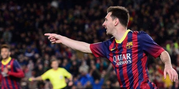 FC Barcelona – Lionel Messi Rising, Victor Valdes Destroyed