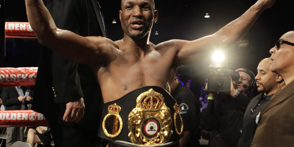 Hopkins Beats Shumenov – Age is Only a Number