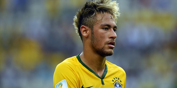 Brazil vs Mexico – Neymar Playing On His Own