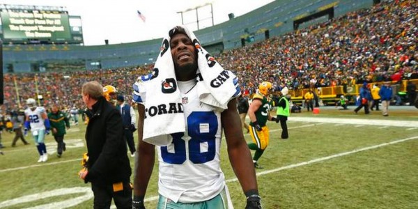 NFL Playoffs – Green Bay Packers Advance Because Dez Bryant Can’t Complete a Catch
