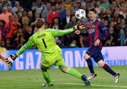 Champions League Highlights – Barcelona vs Bayern Munich (Lionel Messi is Divine)
