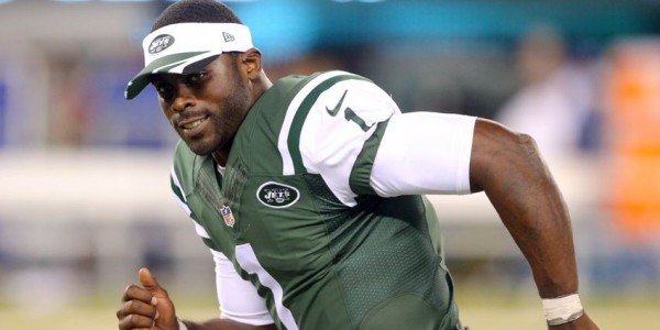 NFL Rumors – Michael Vick Still Waiting For Someone to Show Some Interest in Him