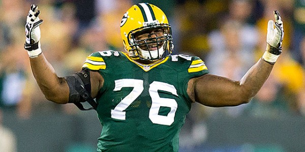 NFL Rumors – Green Bay Packers Struggling in Contract Talks With Mike Daniels