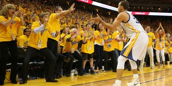 NBA Rumors – Stephen Curry Has Some Really Creepy Fans