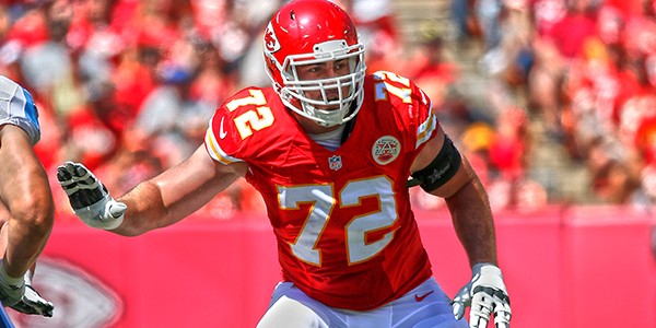 NFL Rumors – Kansas City Chiefs Keep Moving Eric Fisher Around