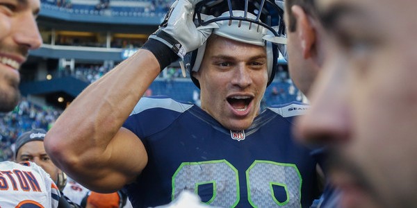 NFL Rumors – Seattle Seahawks Can’t Afford Jimmy Graham This Bad