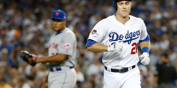 MLB Rumors – Los Angeles Dodgers, Los Angeles Angels & San Diego Padres Interested in Signing Chase Utley