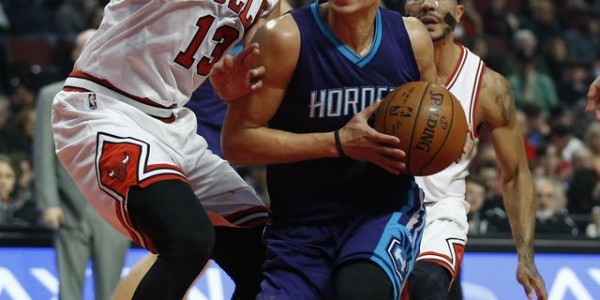 Charlotte Hornets Need Jeremy Lin to do More Than Watch Kemba Walker