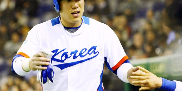 MLB Rumors – Oakland Athletics Interested in Signing Hyun-soo Kim