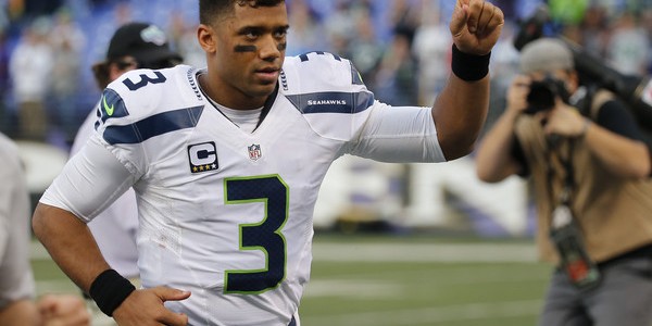 NFL Rumors – Seattle Seahawks, Russell Wilson So Hot Right Now