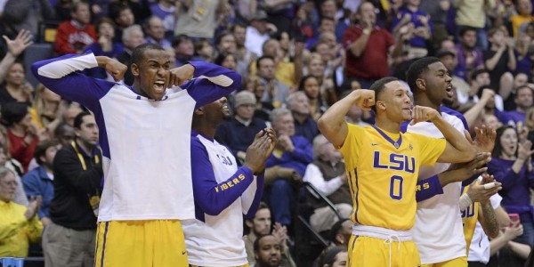 College Basketball Rumors – LSU, Ben Simmons Make Themselves Noticed